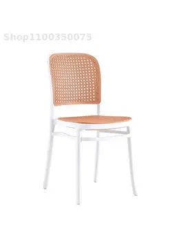 Скандинавский Ротанговый стул Сетчатый Красный Уличный Пластиковый Штабелируемый Обеденный стул Обеденный стул для маленькой квартиры Современный Домашний письменный стул